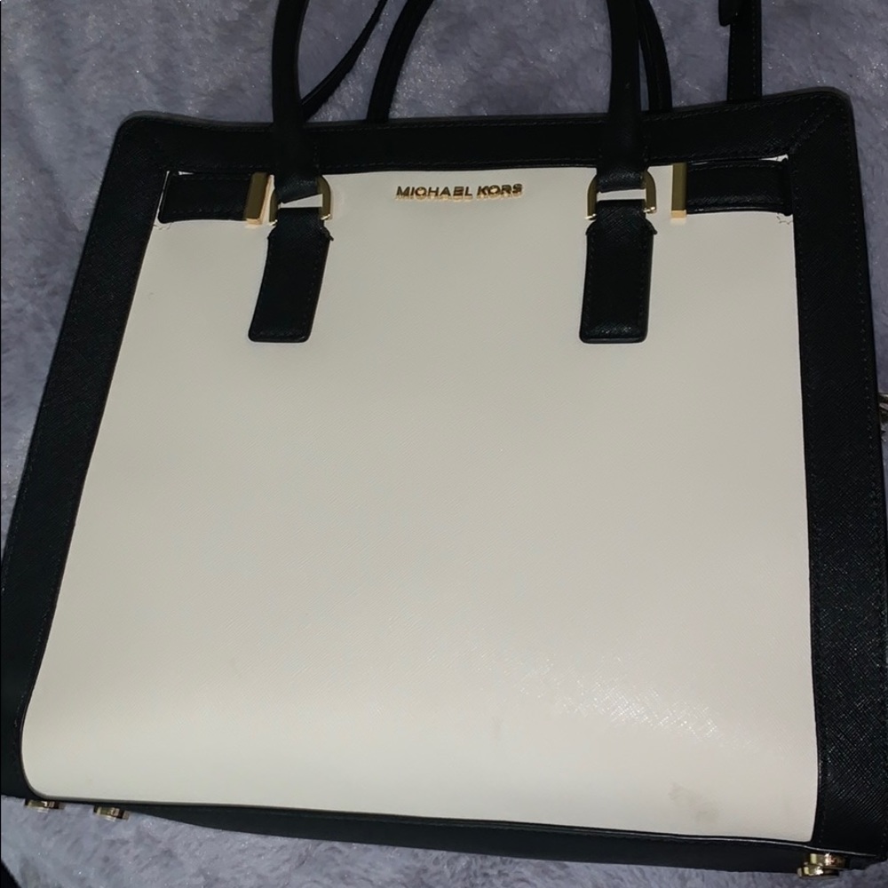 Michael Kors purse